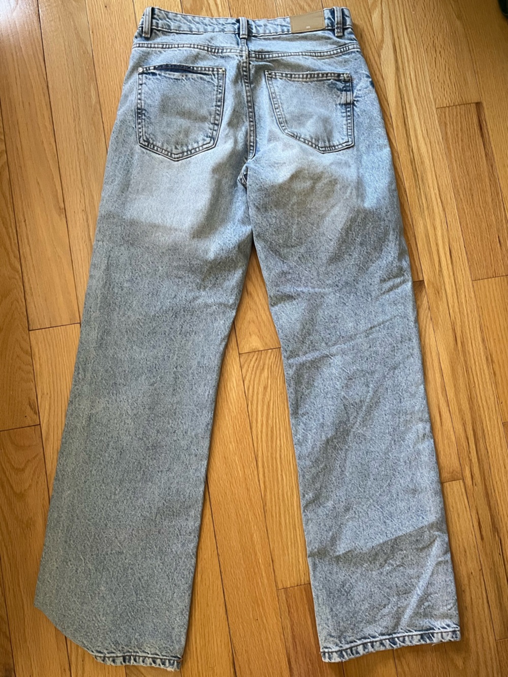 Light Wash Zara High-Rise Straight Leg Jeans - Picture 3 of 4